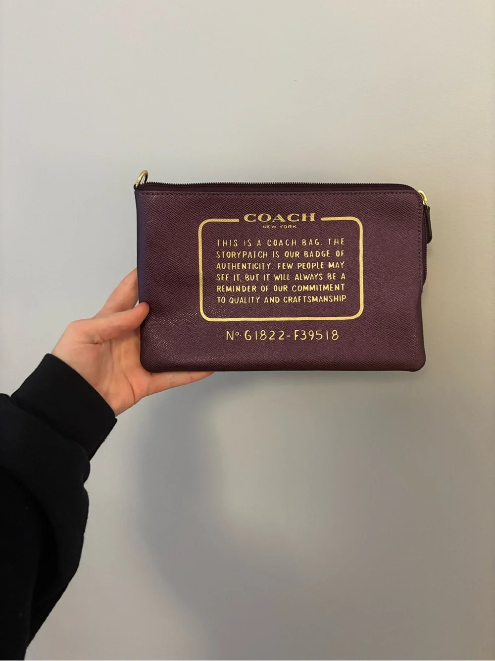 Coach City Tote Bag in Brown with Purple Trim (reversible! pouch included!) - Picture 3 of 10